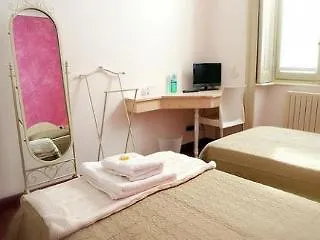 B&B Lamarmora18 Milan 5*,